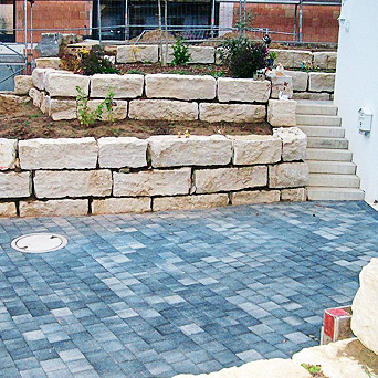 Referenz: Natursteinmauer Referenz Natursteinmauer